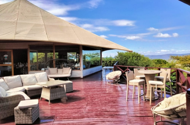Emayian Luxury Camp