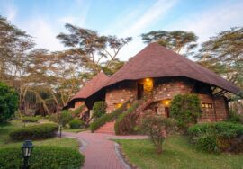 LAKE NAIVASHA LODGES & CAMPS