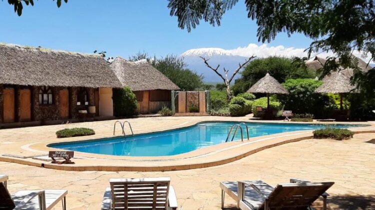 Aa Amboseli Lodge