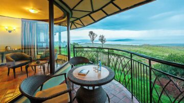 LAKE NAKURU LODGE