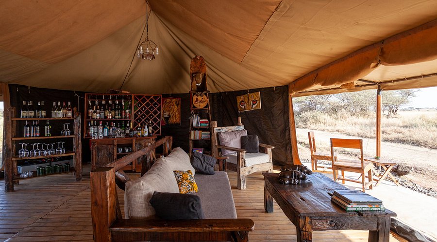 Mawe tented camp